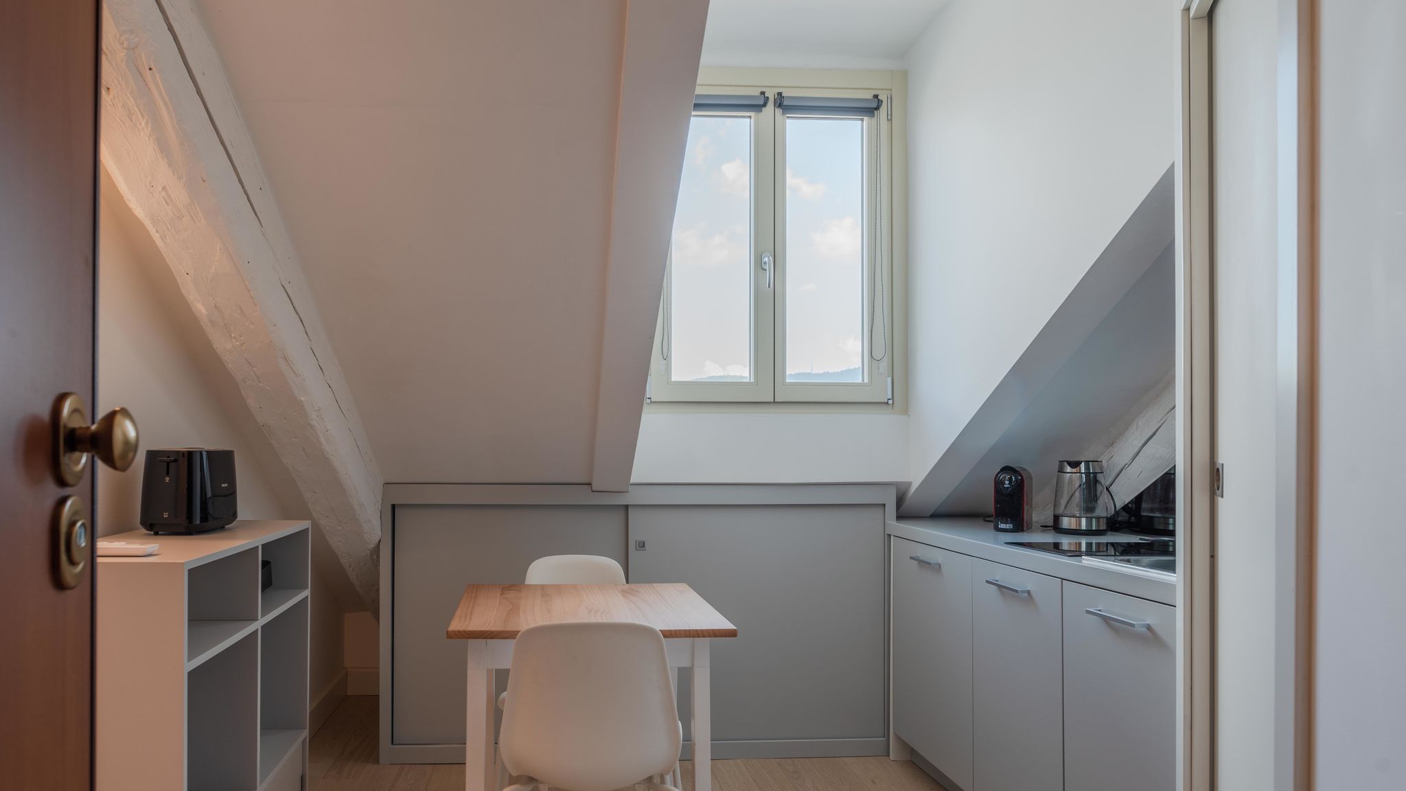 Italianway Torino Suite Beethoven by Toh Solution