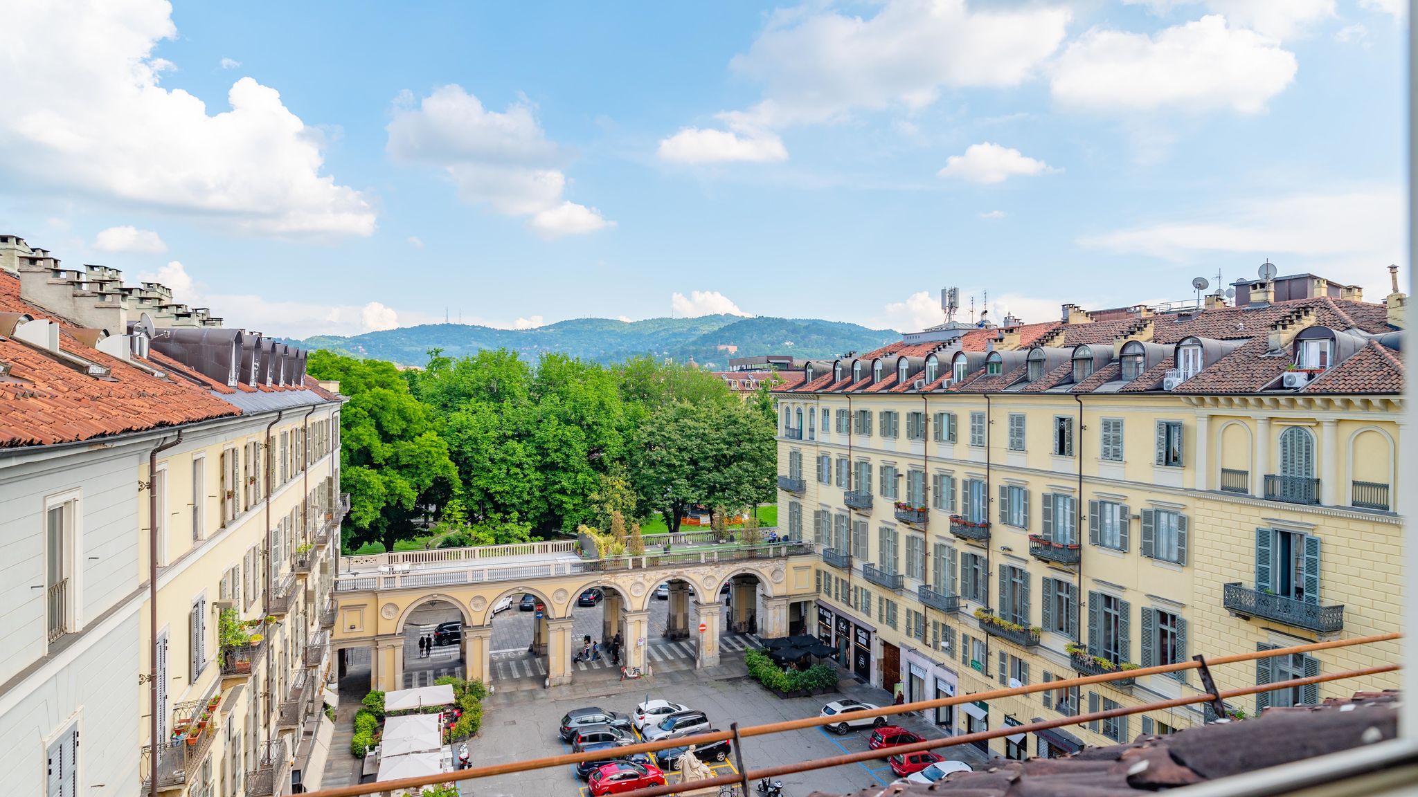 Italianway Torino Suite Beethoven by Toh Solution