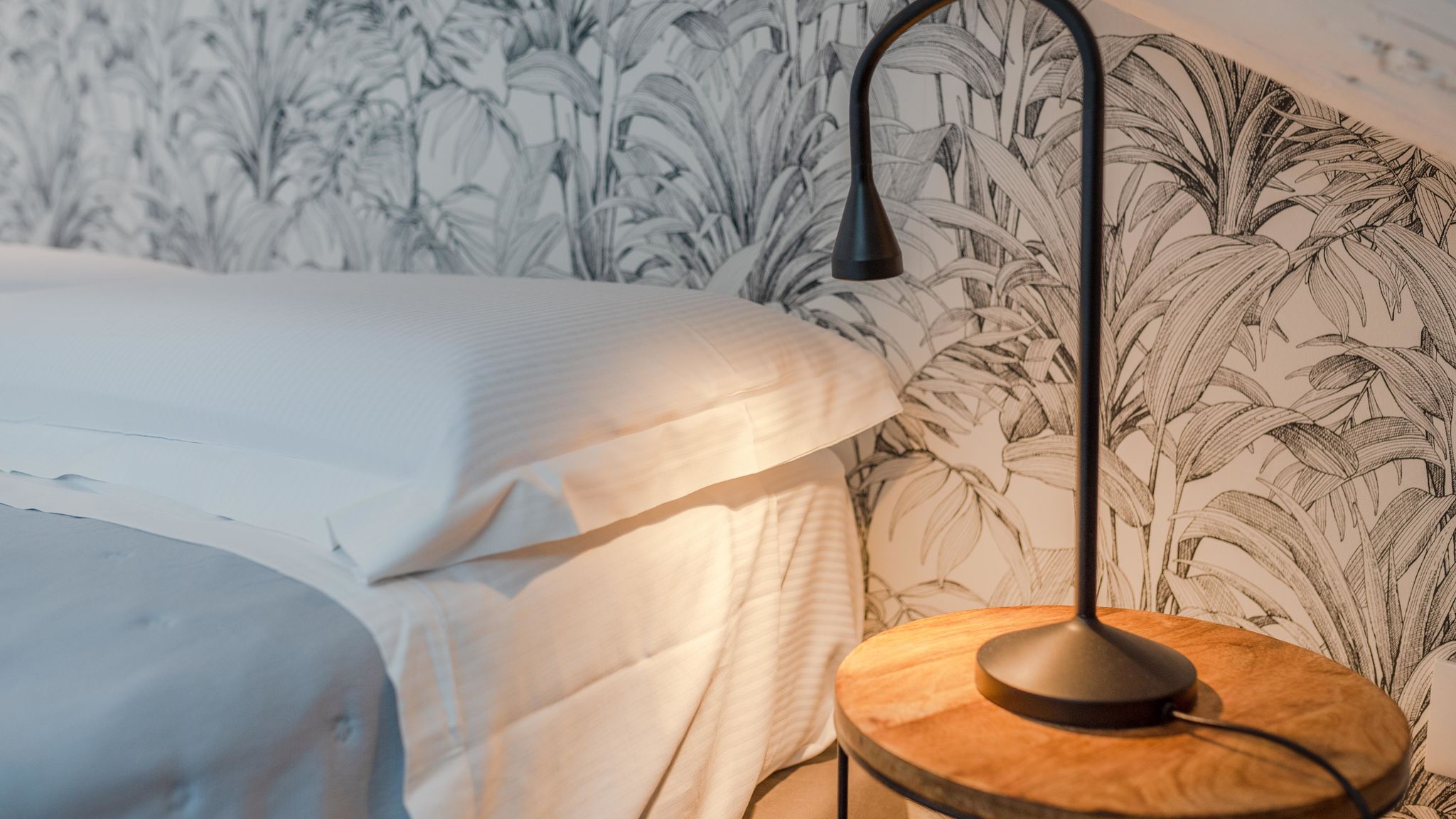 Italianway Torino Suite Beethoven by Toh Solution