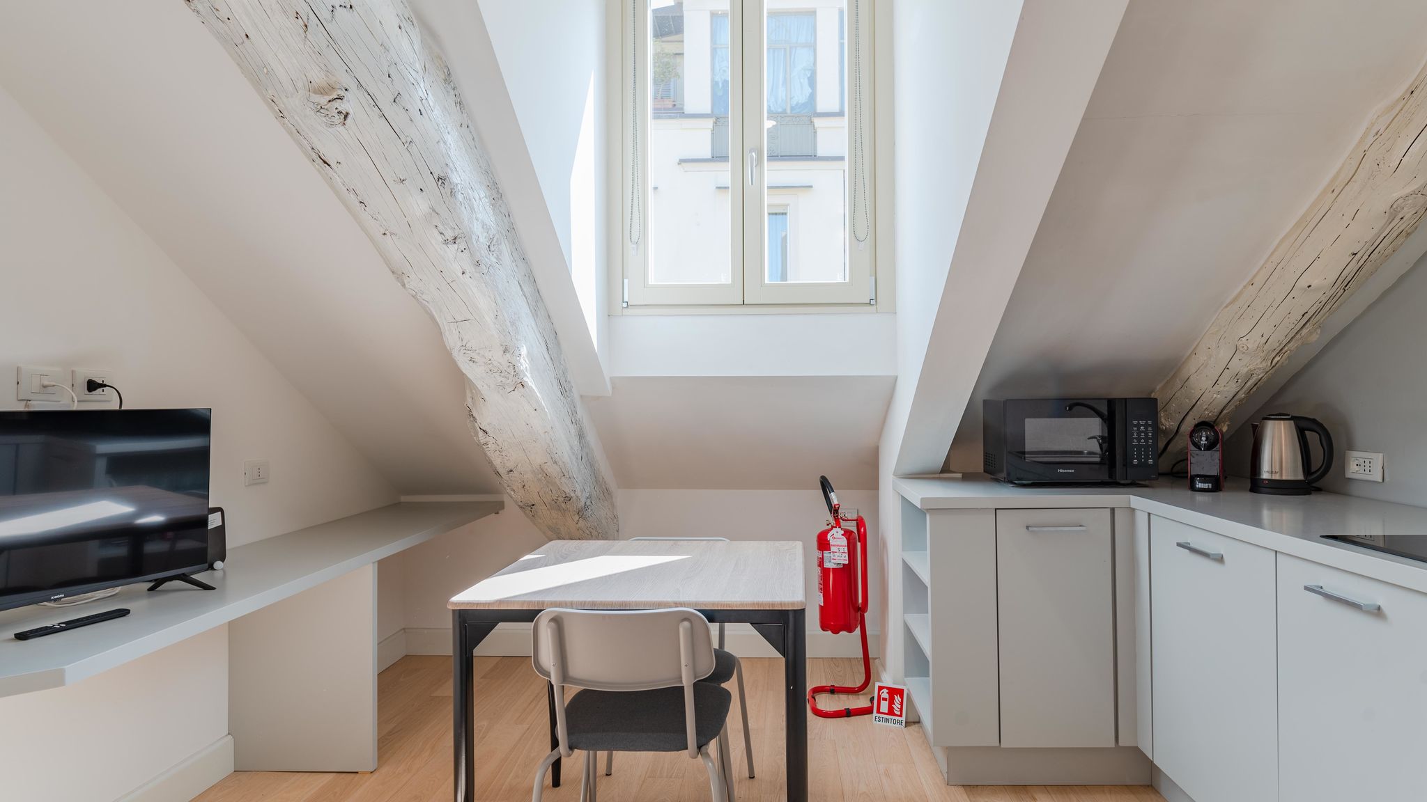 Italianway Torino Suite Vivaldi by Toh Solution