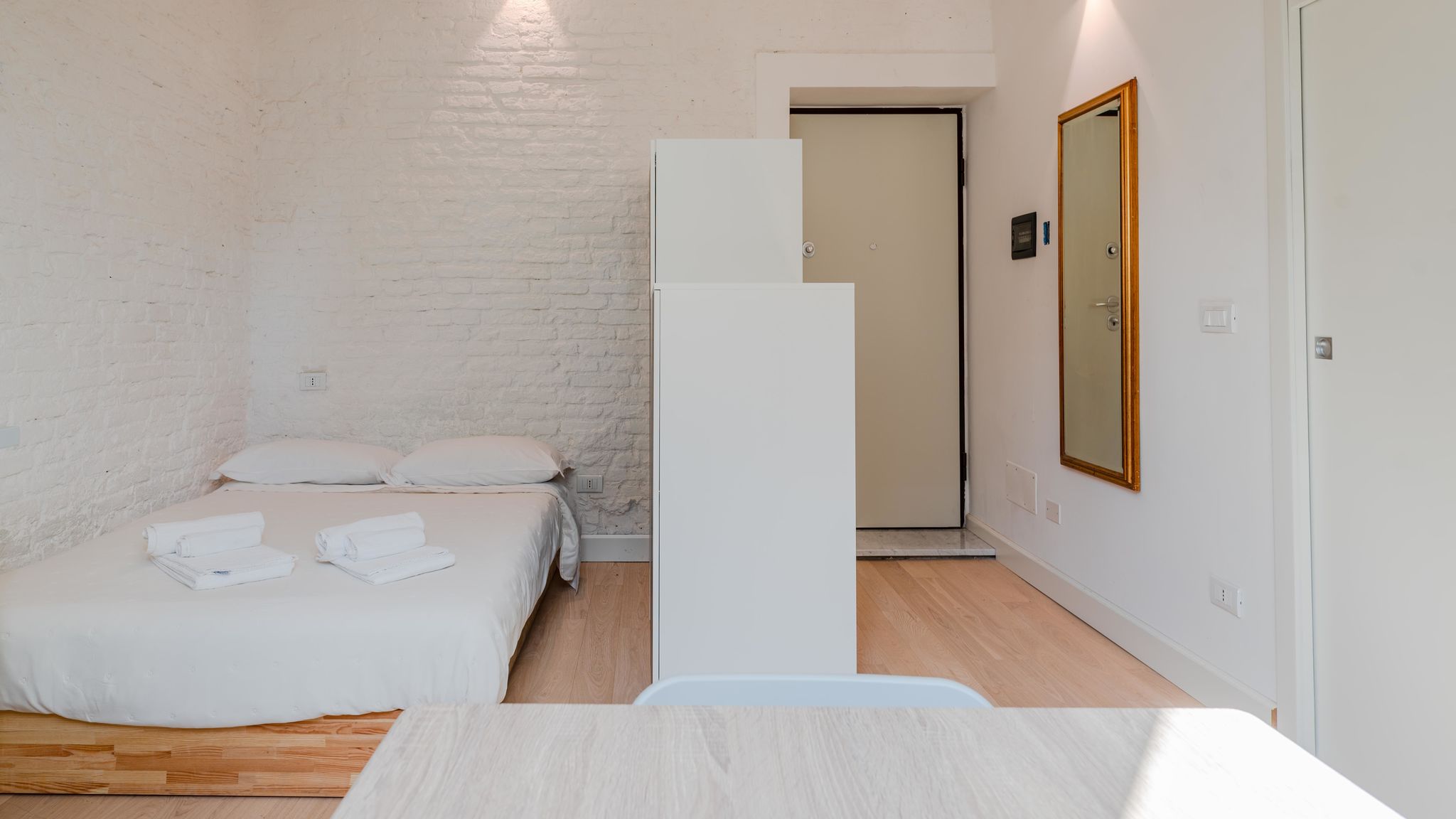 Italianway Torino Suite Vivaldi by Toh Solution