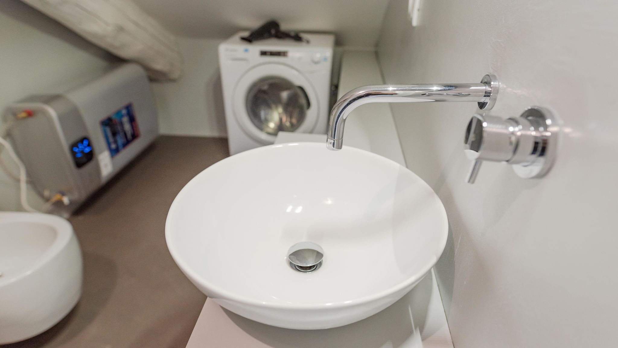 Italianway Torino Suite Vivaldi by Toh Solution