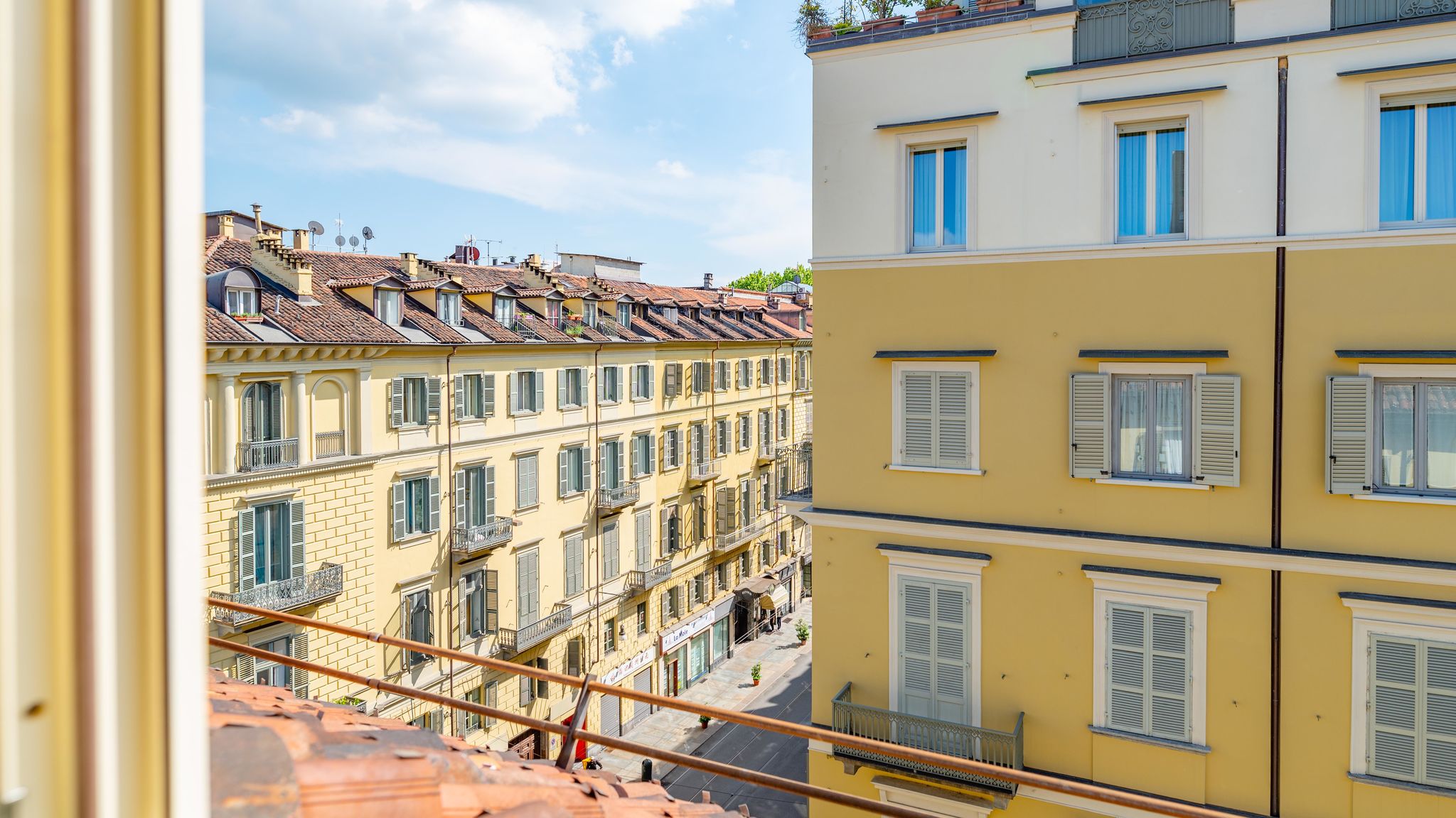 Italianway Torino Suite Vivaldi by Toh Solution