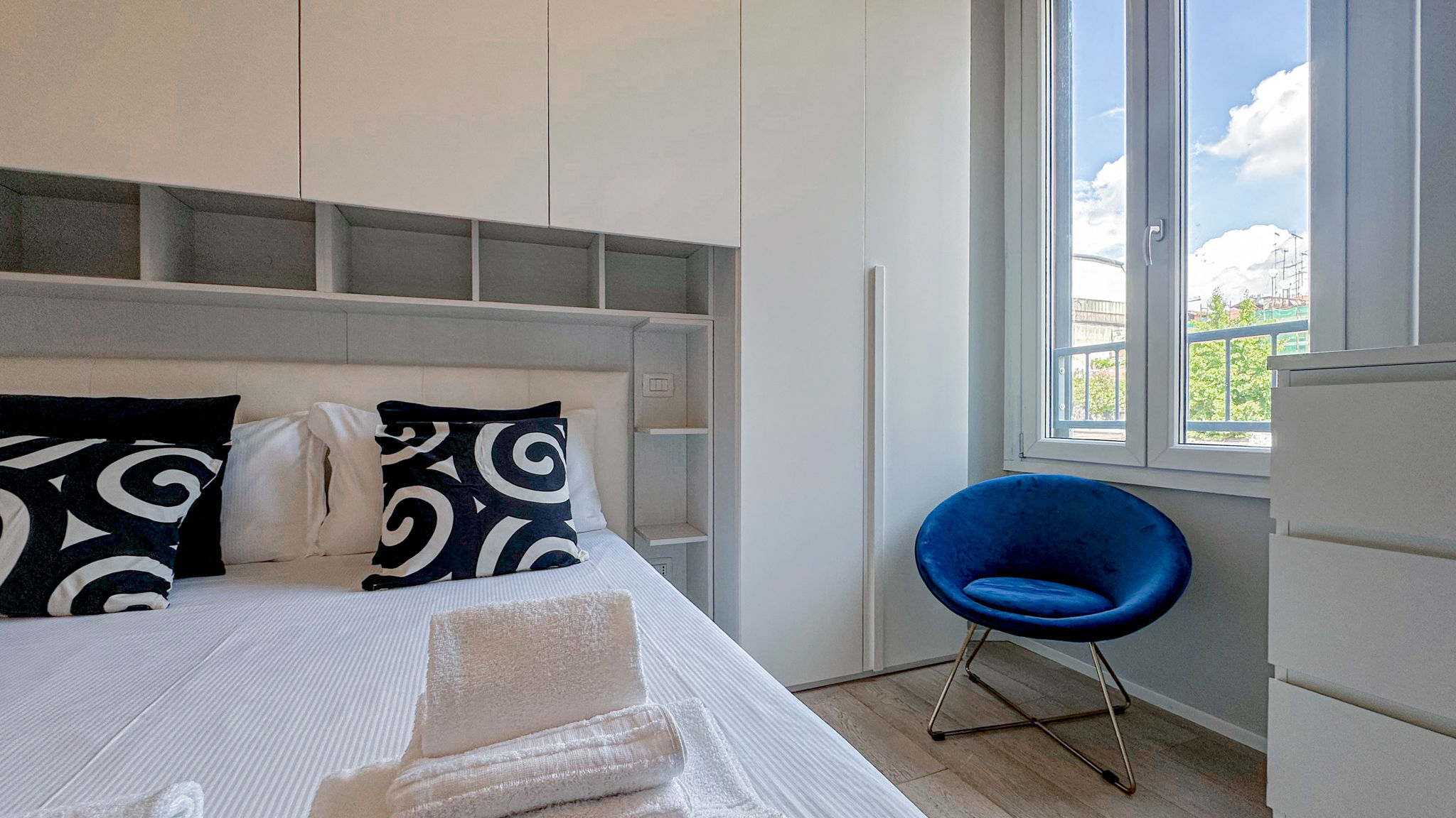 Italianway Milano Cesare da Sesto Suite - 5 mins from Navigli