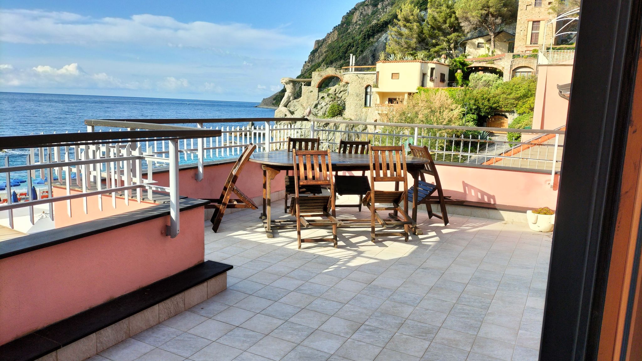 Italianway Monterosso al Mare Arveja Sea Breeze House by the beach best sea view