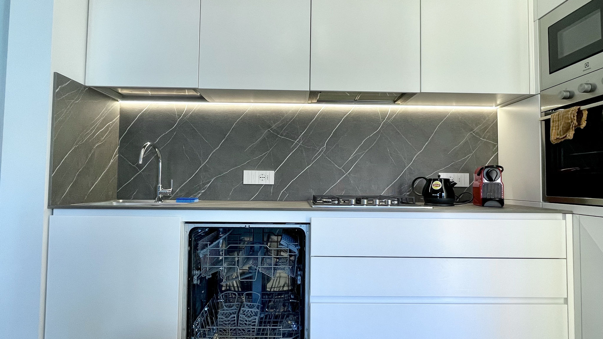 NOMASTAY SRL Rimini Bilocale con terrazzo e garage – Casa Ondina