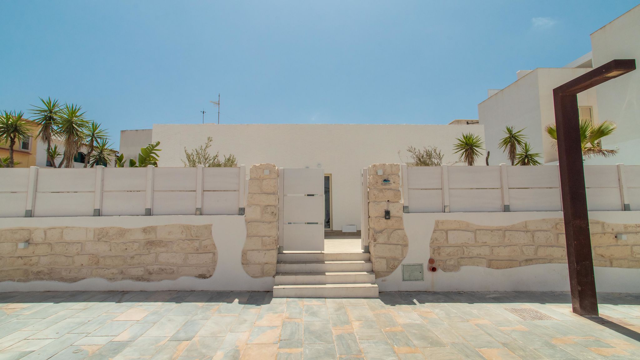 Italianway Lampedusa e Linosa Grottacce - Le Grotte Rooms
