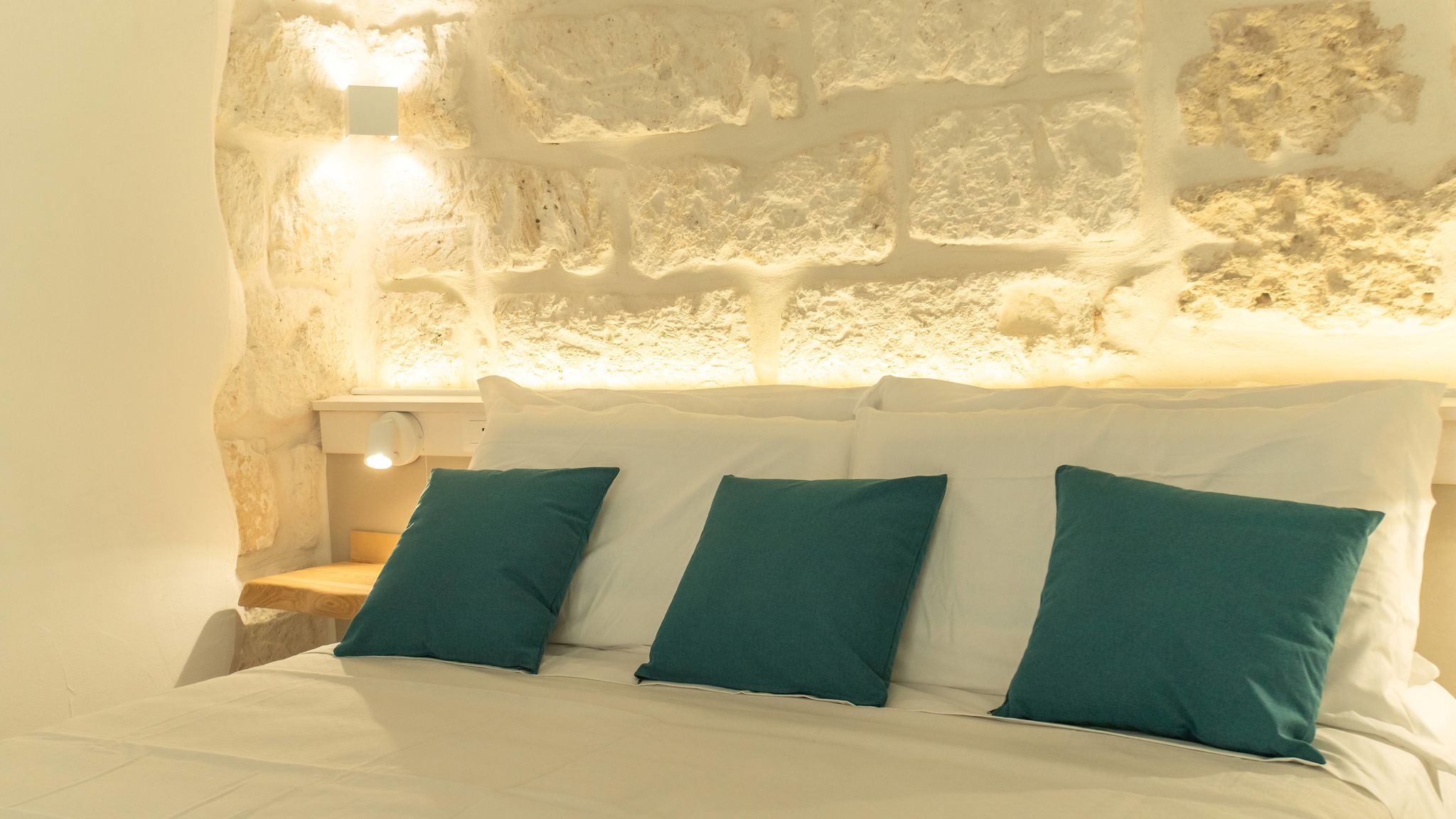 Italianway Lampedusa e Linosa Grotta degli Innamorati - Le Grotte Rooms