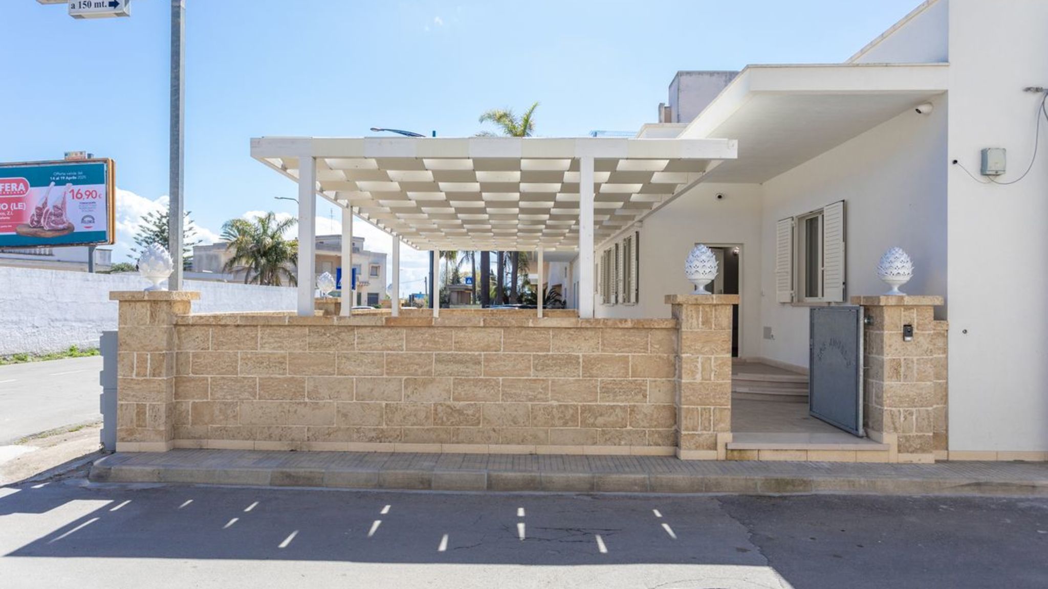 Italianway Racale ApartHotel Angelo camera N°2 - Salento Reservation