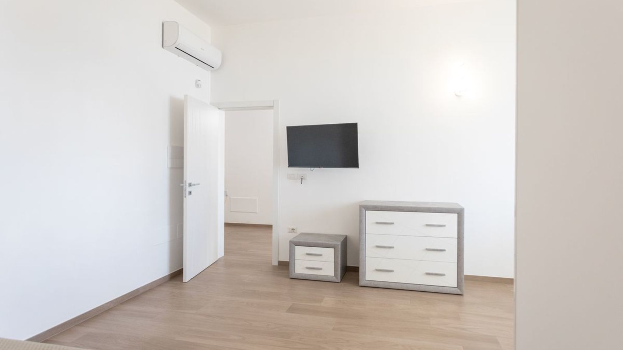 Italianway Racale ApartHotel Angelo - Salento Reservation