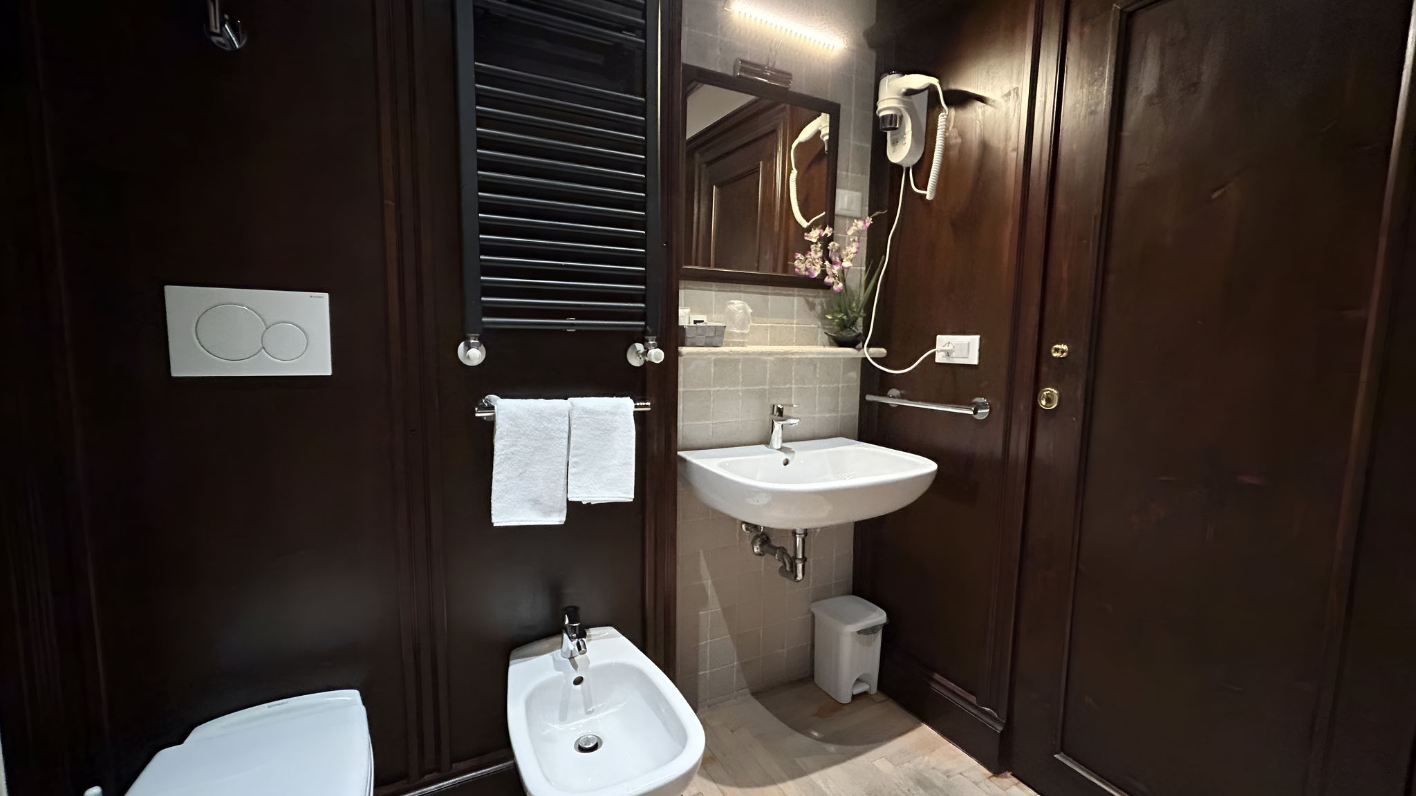 Italianway Verona Mario Number 8 - Red