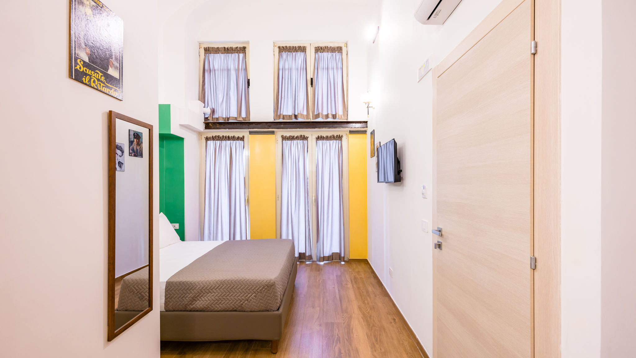 Italianway Napoli Guest Rooms Bellini-Massimo Troisi-Camera Classic