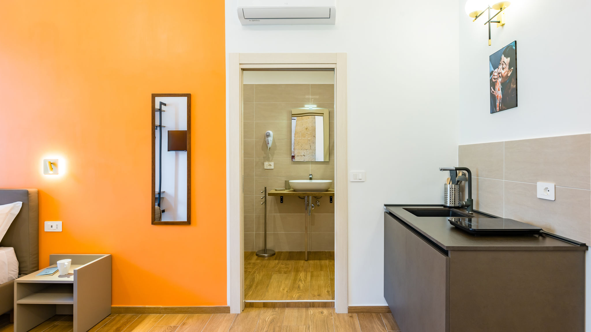 Italianway Napoli Guest Rooms Bellini - Totò - Studios Superior