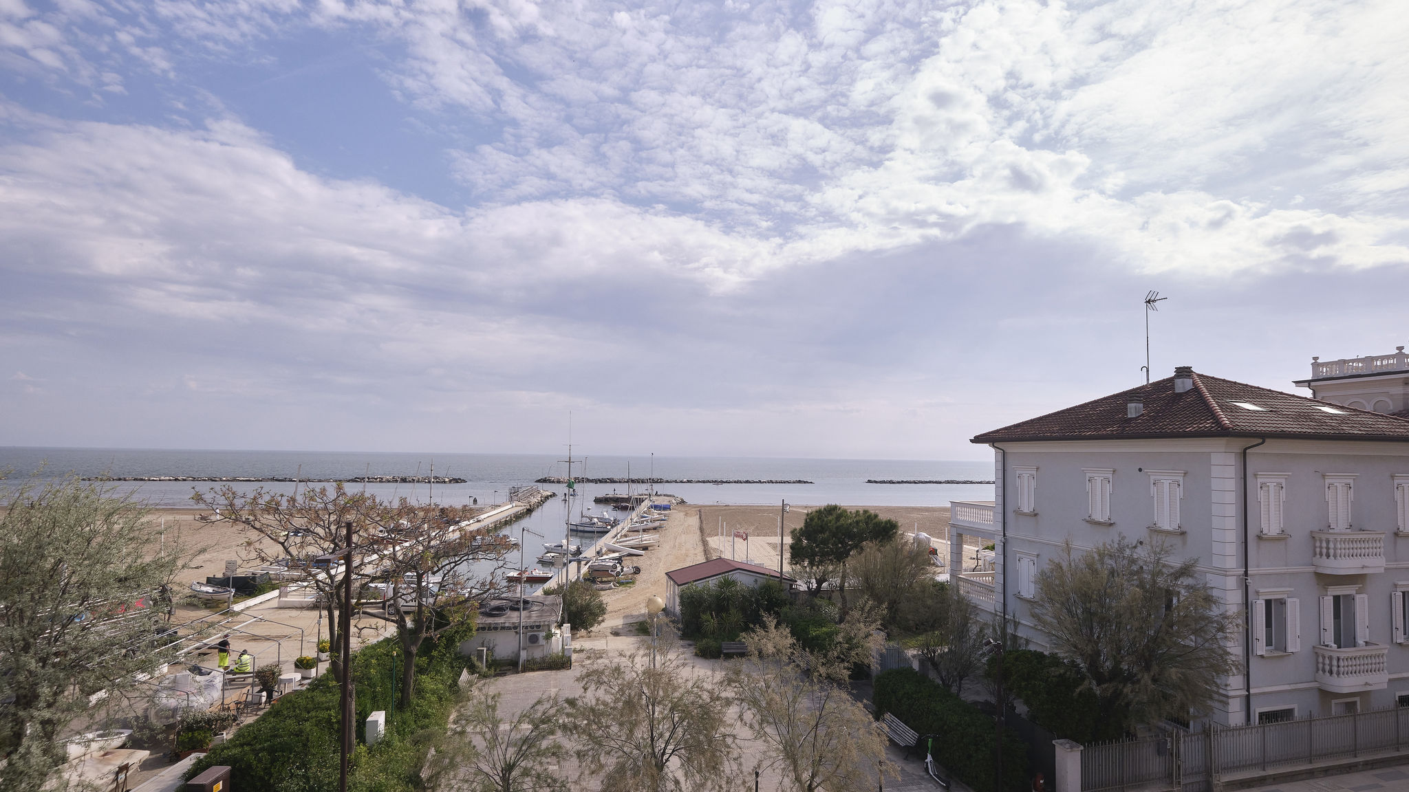 Italianway Rimini Porticciolo 1 fronte mare x 8 persone