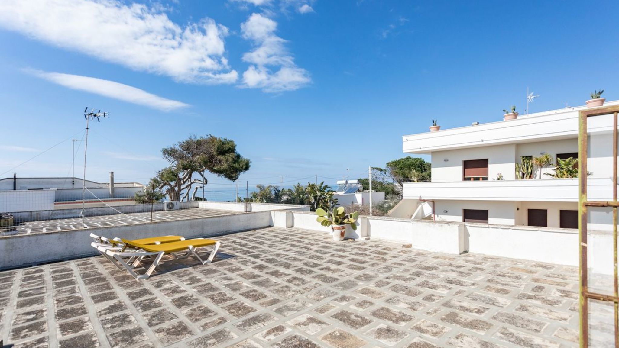 Italianway Ugento Bilo Francesca - Salento Reservation