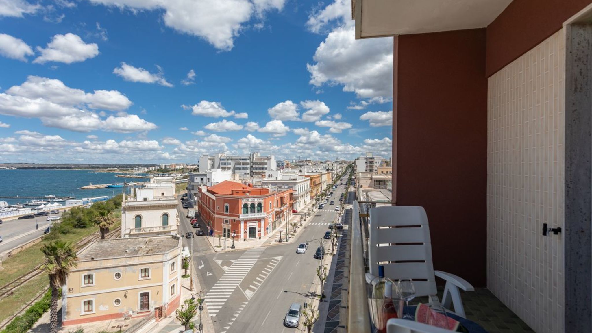 Salento Reservation Gallipoli Corso Roma vista mare - Salento Reservation