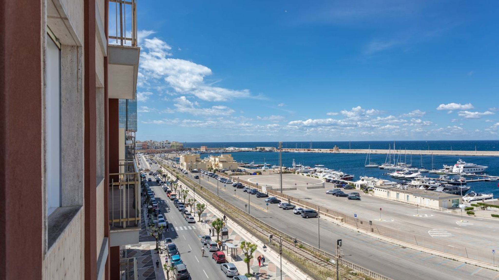 Salento Reservation Gallipoli Corso Roma vista mare - Salento Reservation