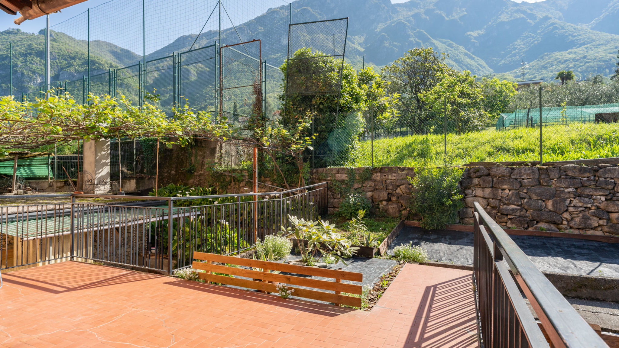 Italianway Lierna Jasmine Lilla - apartment in villa with terrace