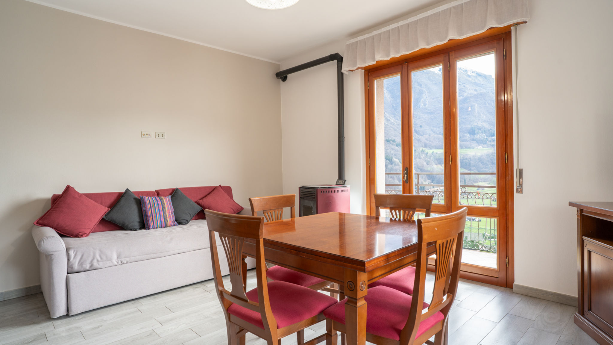 Italianway Pasturo Spacious apartment with panoramic view