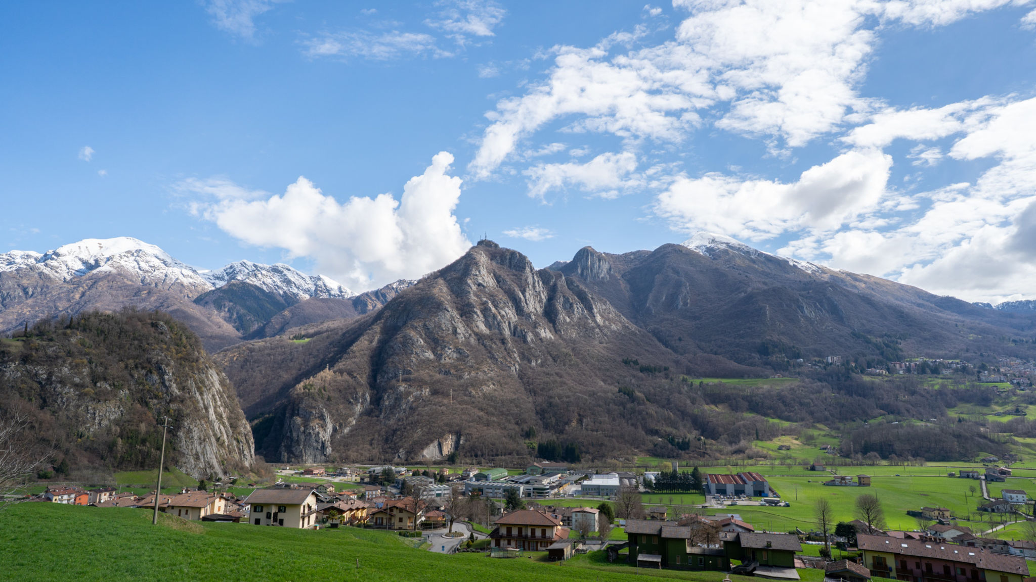 Italianway Pasturo Spacious apartment with panoramic view