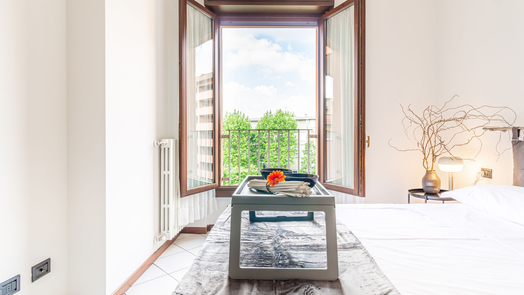 Houset Monza Cielo C18 by Houset