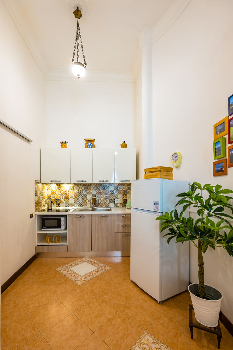 Napoliapartments.it (per Apt commercializzati) Napoli La Casa di Famiglia by NapoliApartments