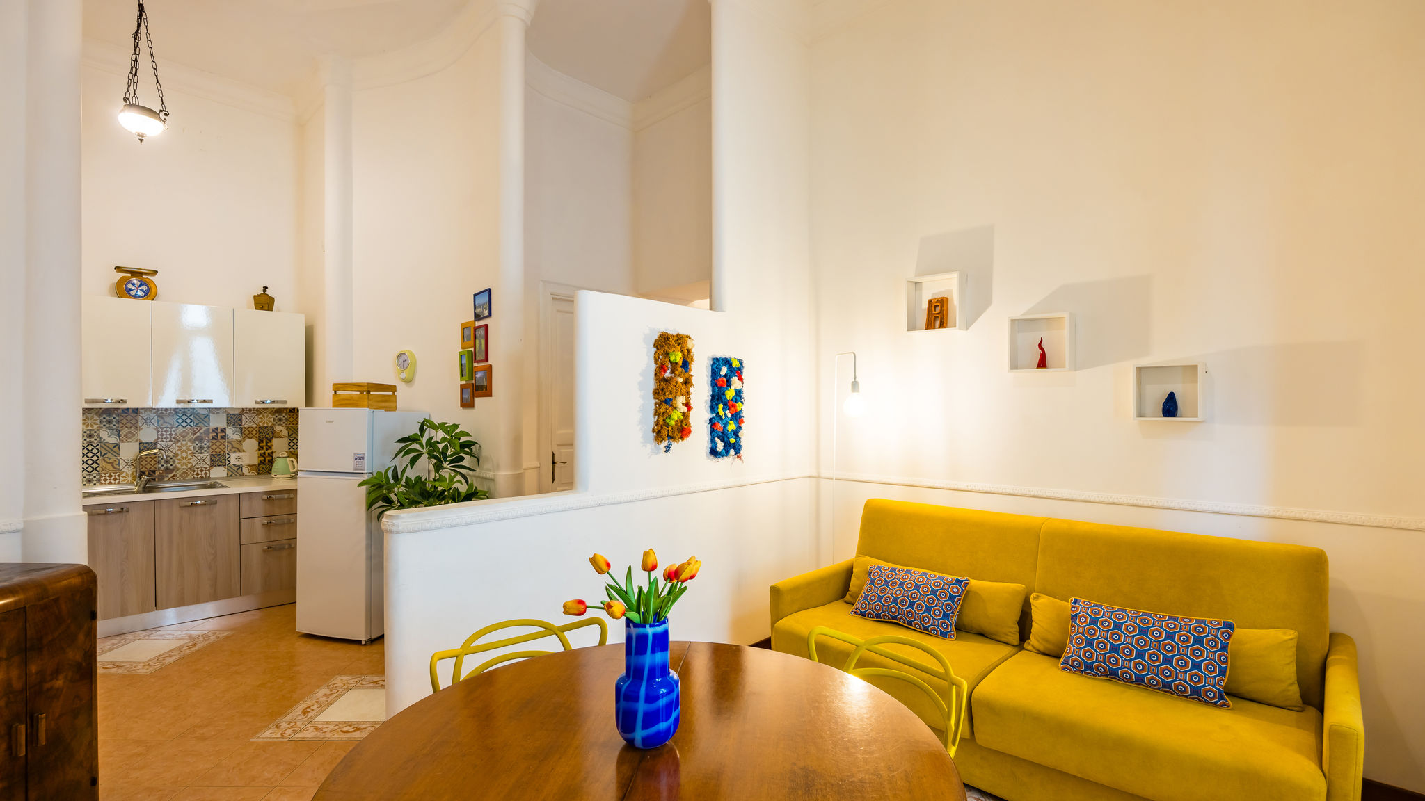 Napoliapartments.it (per Apt commercializzati) Napoli La Casa di Famiglia by NapoliApartments