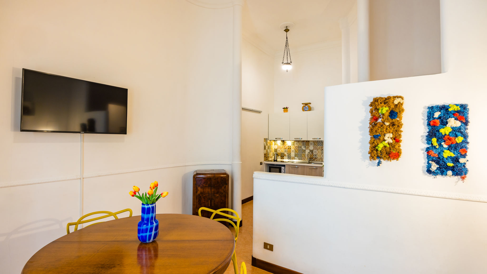 Napoliapartments.it (per Apt commercializzati) Napoli La Casa di Famiglia by NapoliApartments