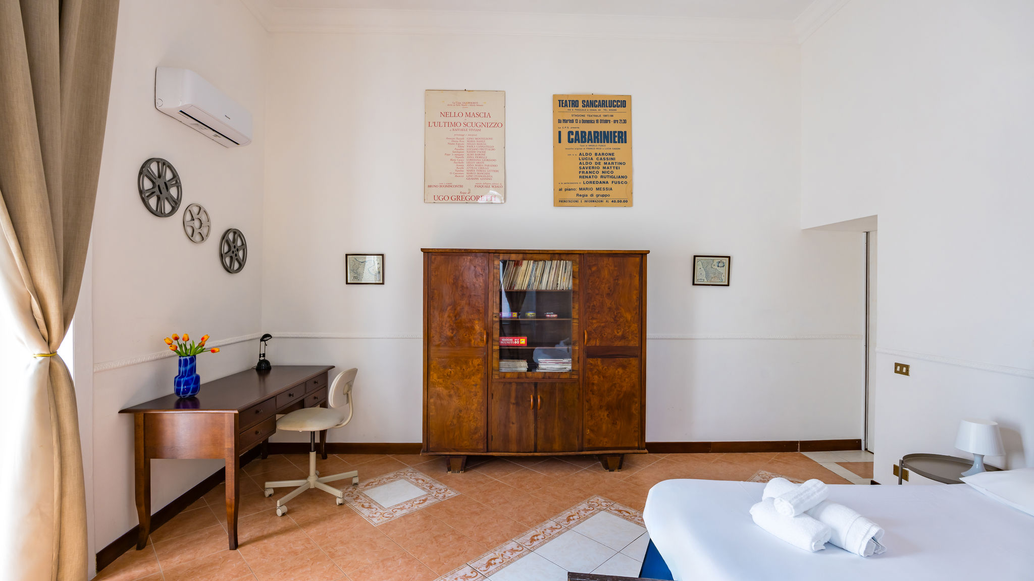 Napoliapartments.it (per Apt commercializzati) Napoli La Casa di Famiglia by NapoliApartments