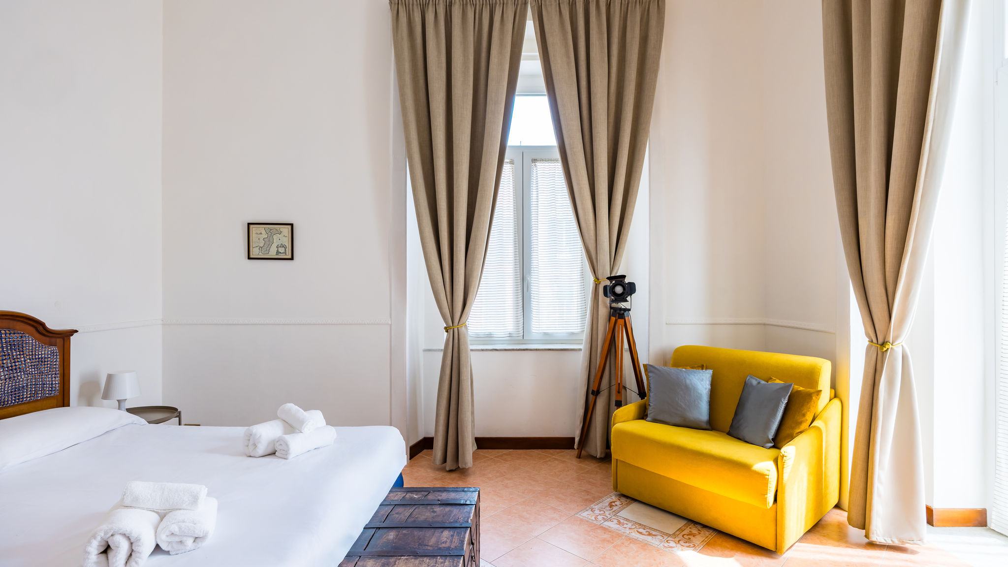 Napoliapartments.it (per Apt commercializzati) Napoli La Casa di Famiglia by NapoliApartments