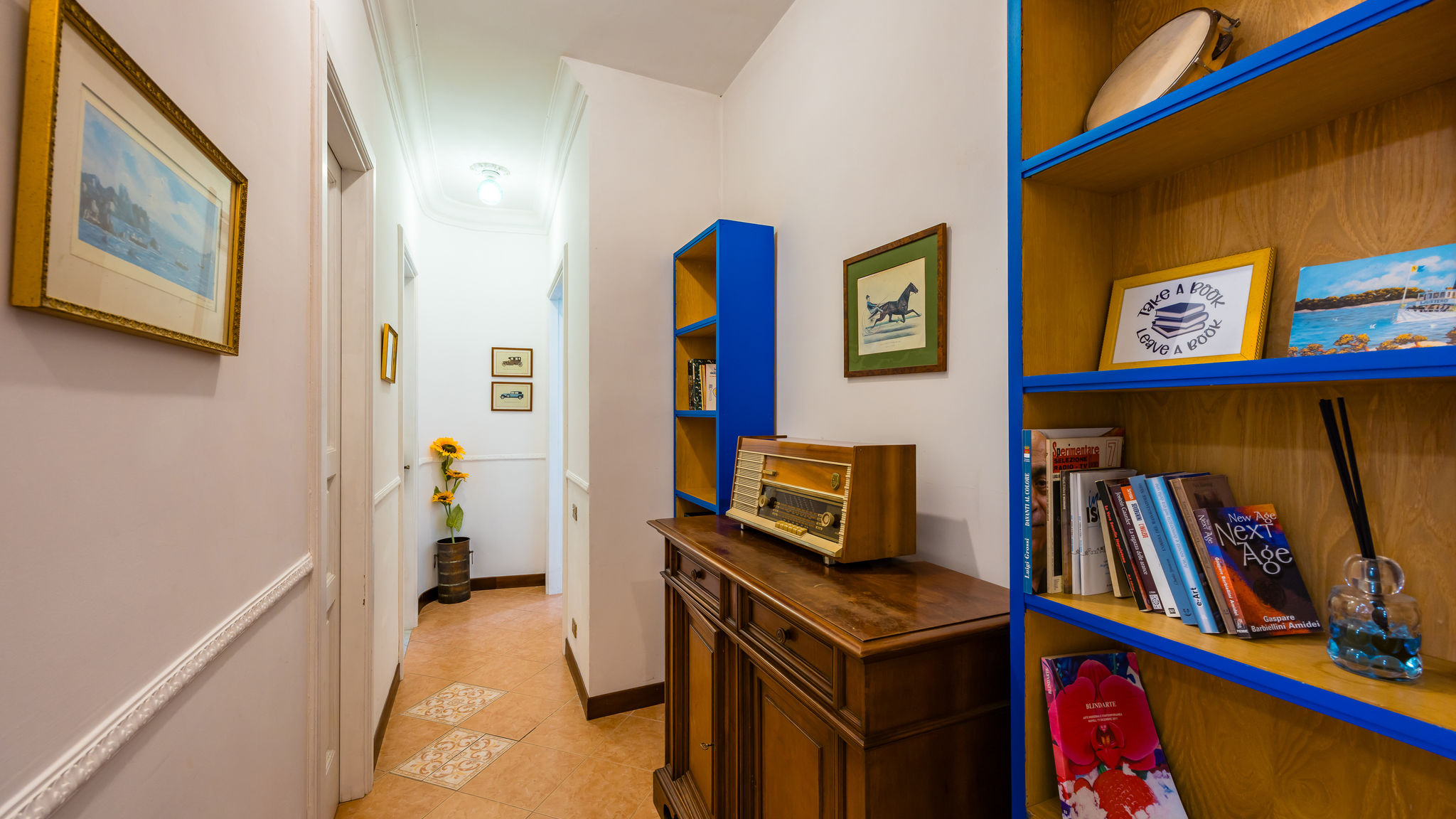 Napoliapartments.it (per Apt commercializzati) Napoli La Casa di Famiglia by NapoliApartments