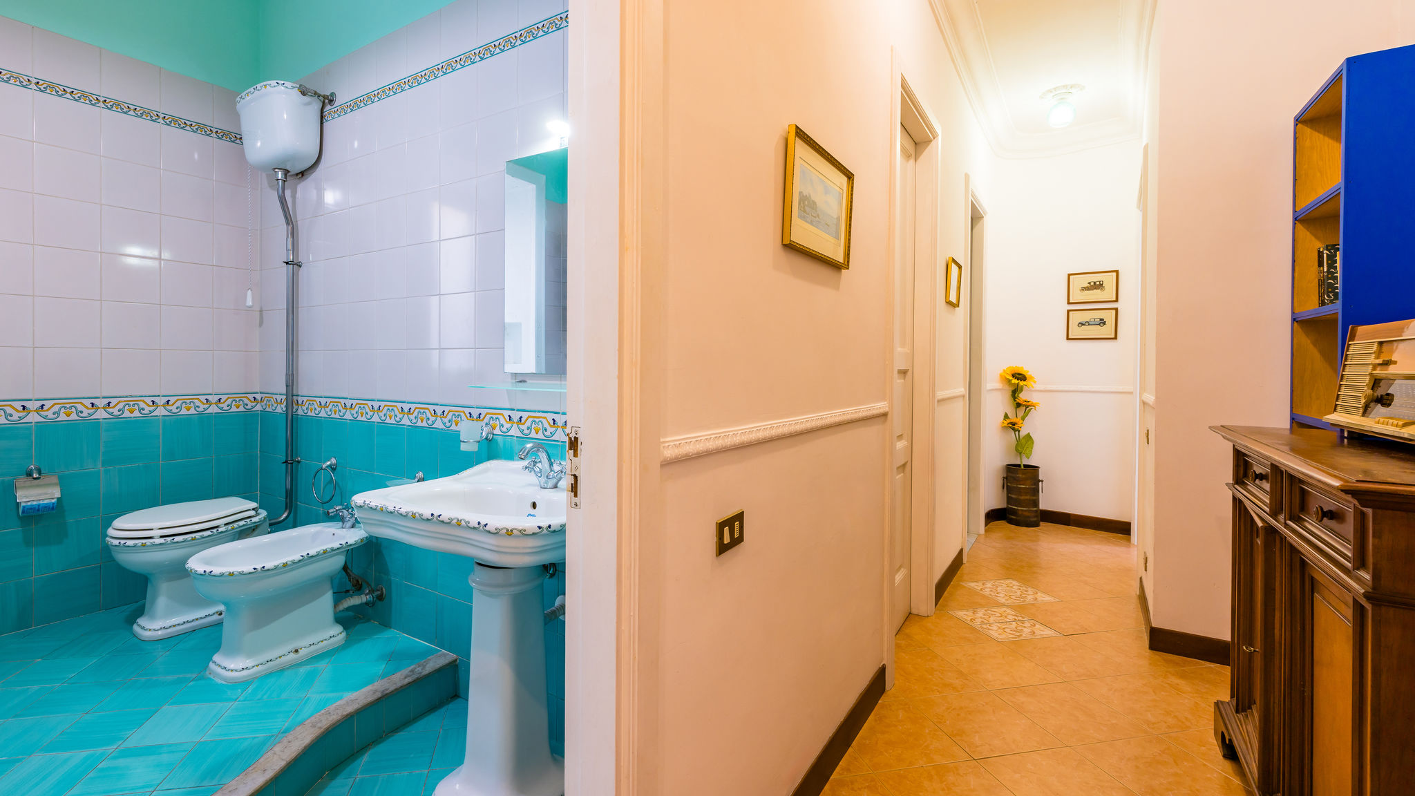 Napoliapartments.it (per Apt commercializzati) Napoli La Casa di Famiglia by NapoliApartments