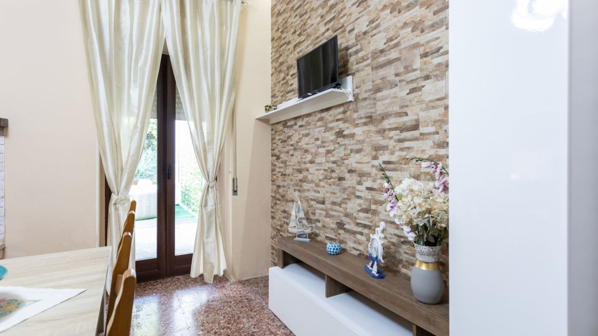 Italianway Racale Villetta Dora con idromassaggio - Salento Reservation