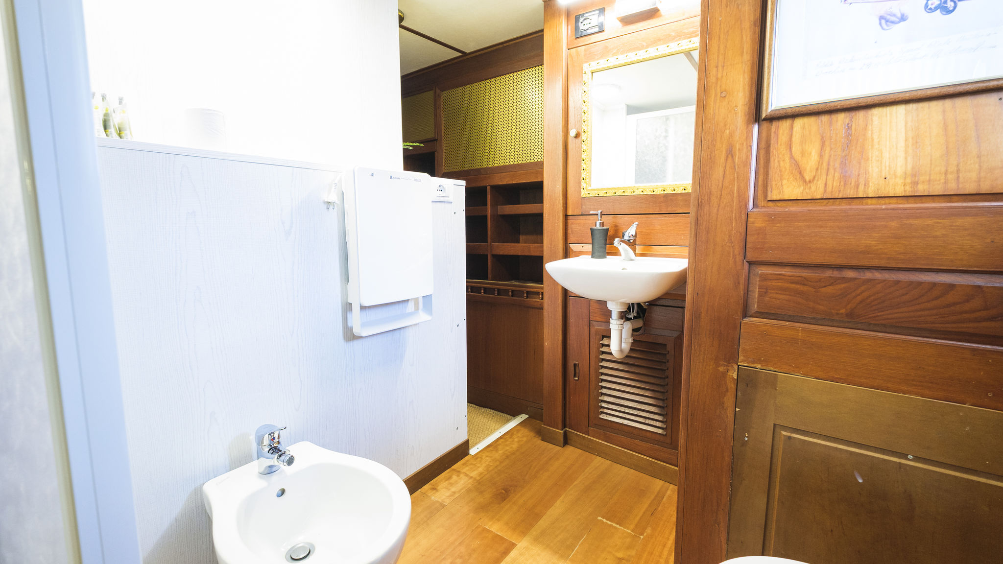 NOMASTAY SRL Rimini La suite del capitano - Nave Contessa