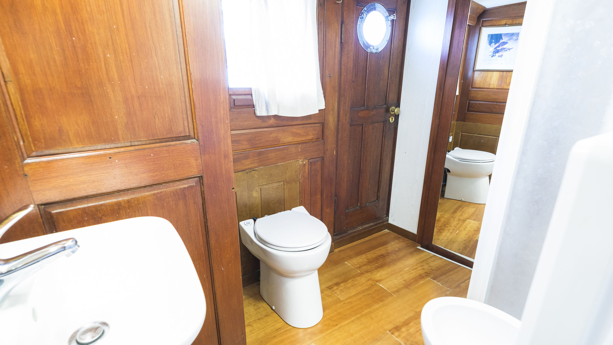 NOMASTAY SRL Rimini La suite del capitano - Nave Contessa