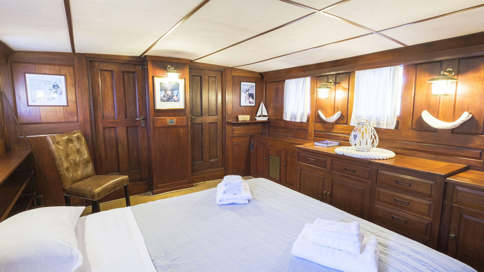 NOMASTAY SRL Rimini La suite del capitano - Nave Contessa
