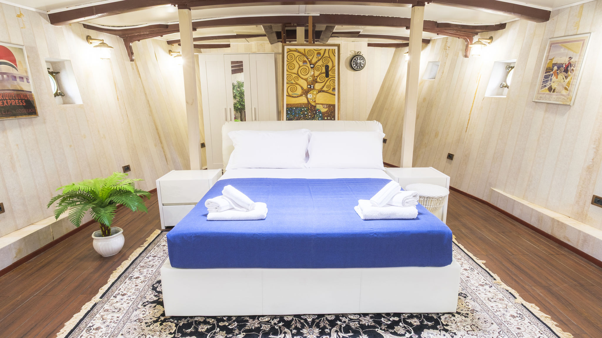 NOMASTAY SRL Rimini Il Rifugio dei Marinai - Nave Contessa