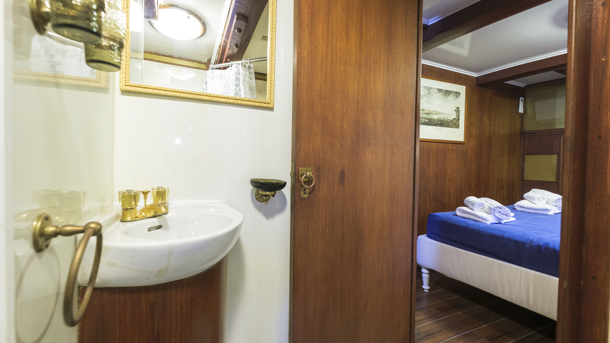 NOMASTAY SRL Rimini Il Rifugio dei Marinai - Nave Contessa