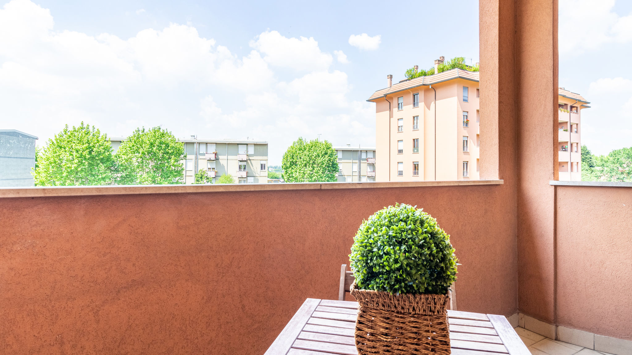 Houset Monza Cielo C18 by Houset