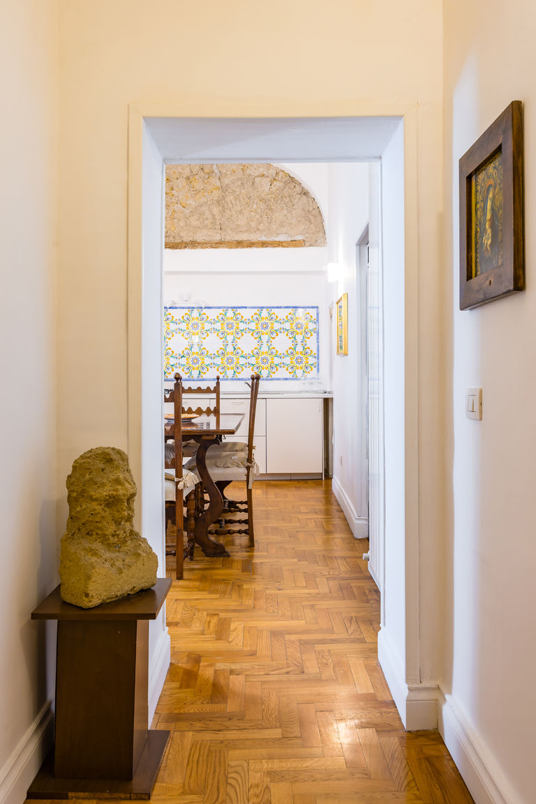 Napoliapartments.it (per Apt commercializzati) Napoli Cavour Art and Museum Flat by NapoliApartments