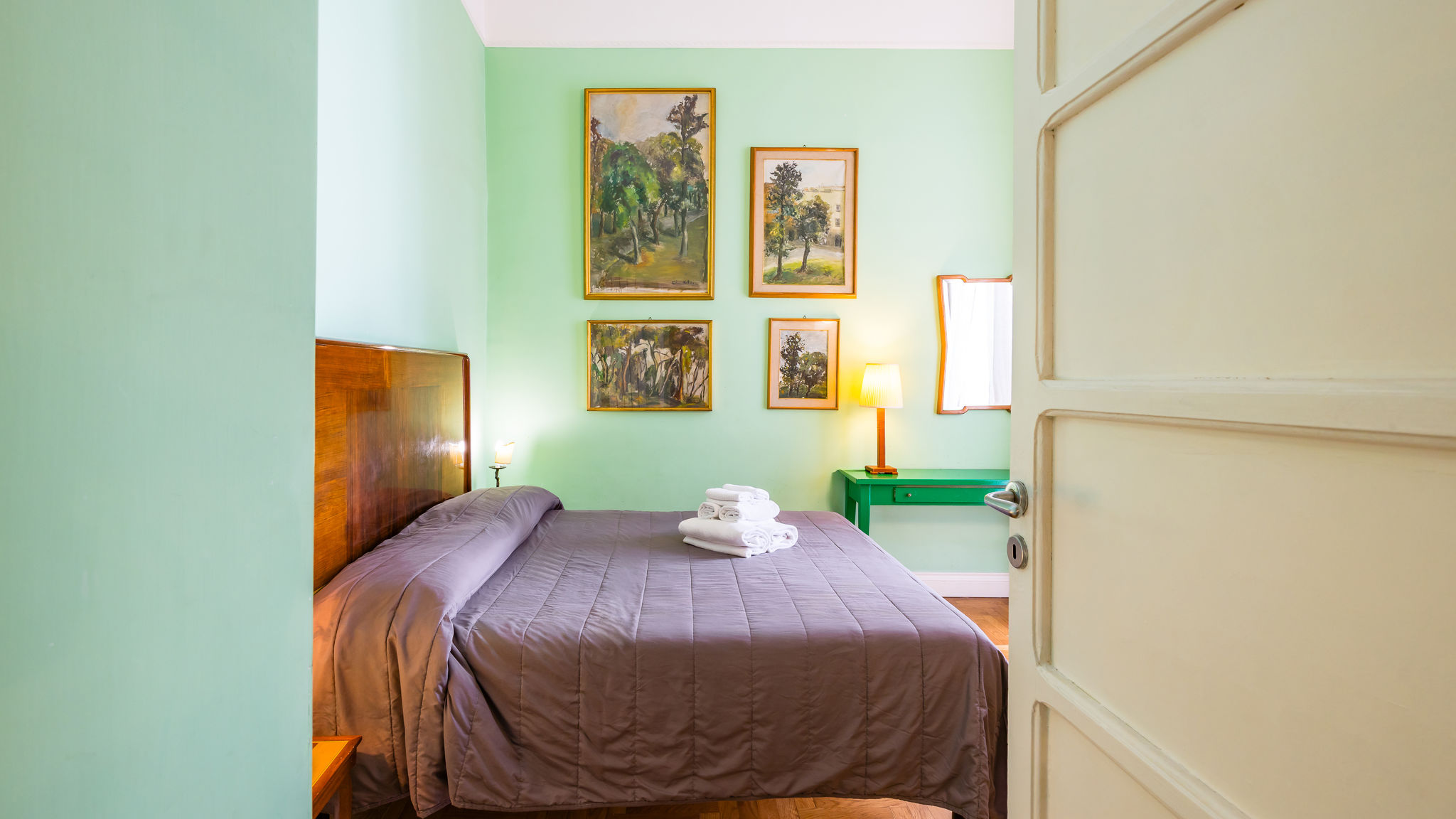 Napoliapartments.it (per Apt commercializzati) Napoli Cavour Art and Museum Flat by NapoliApartments