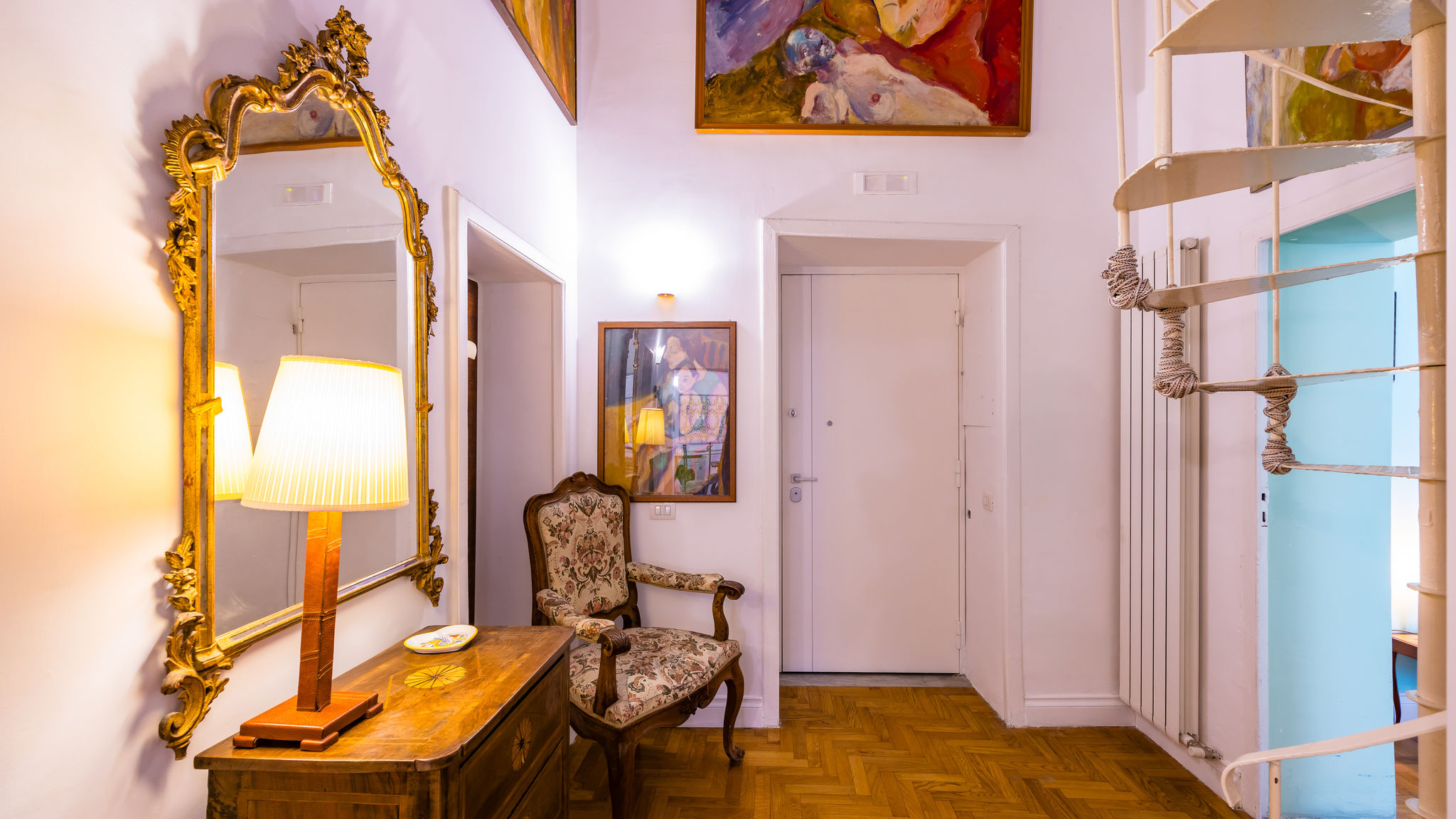 Napoliapartments.it (per Apt commercializzati) Napoli Cavour Art and Museum Flat by NapoliApartments