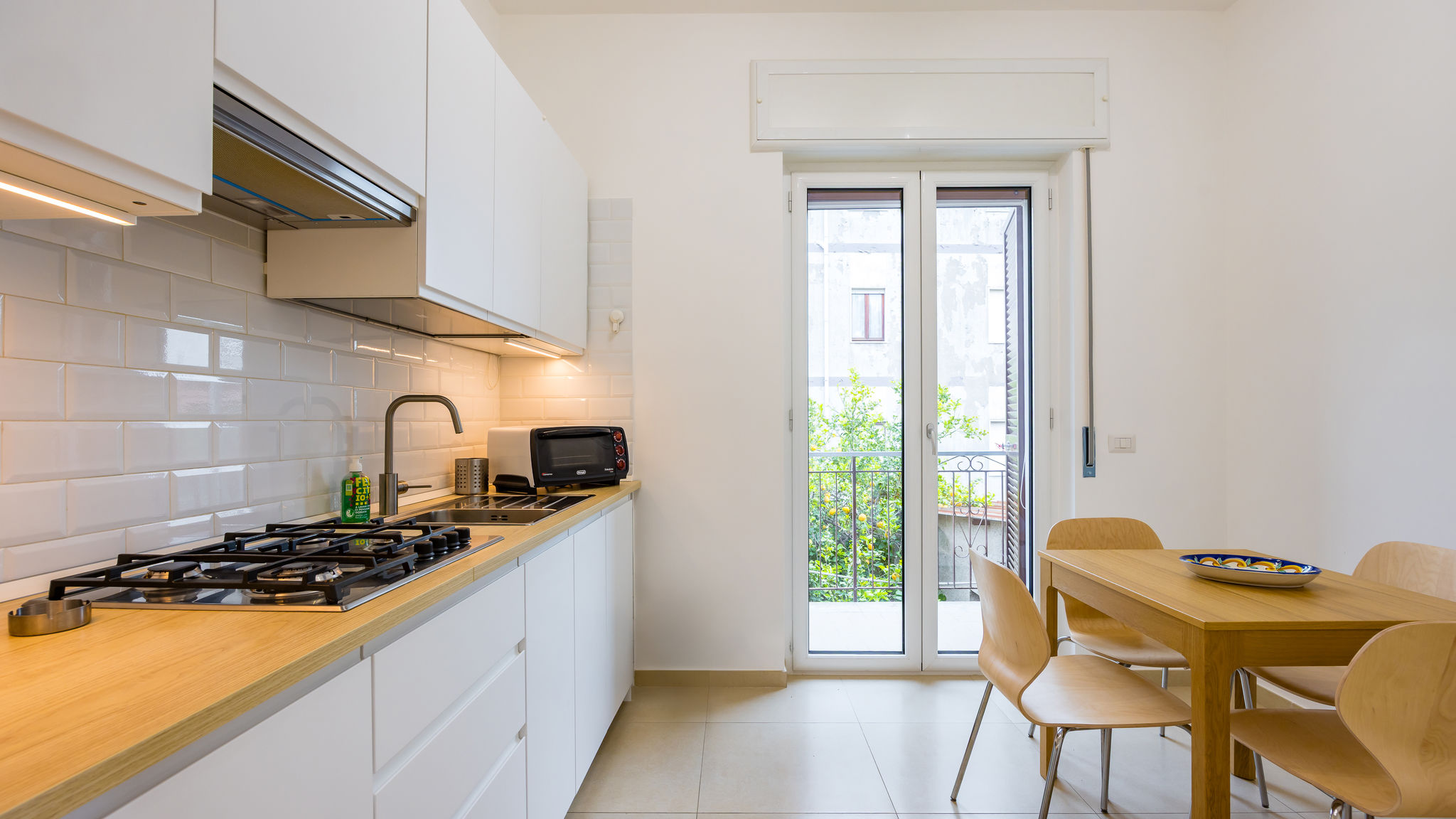 Italianway Napoli Domus Capodimonte flat by Napoliapartments