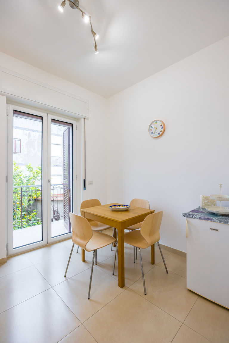 Italianway Napoli Domus Capodimonte flat by Napoliapartments
