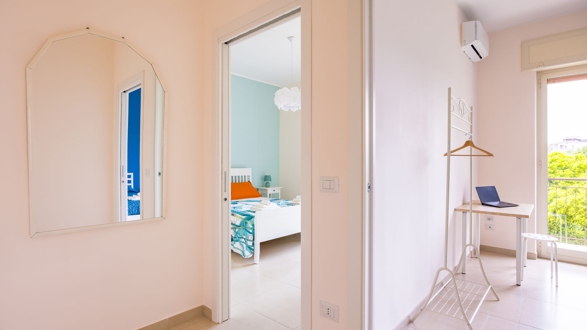 Italianway Napoli Domus Capodimonte flat by Napoliapartments