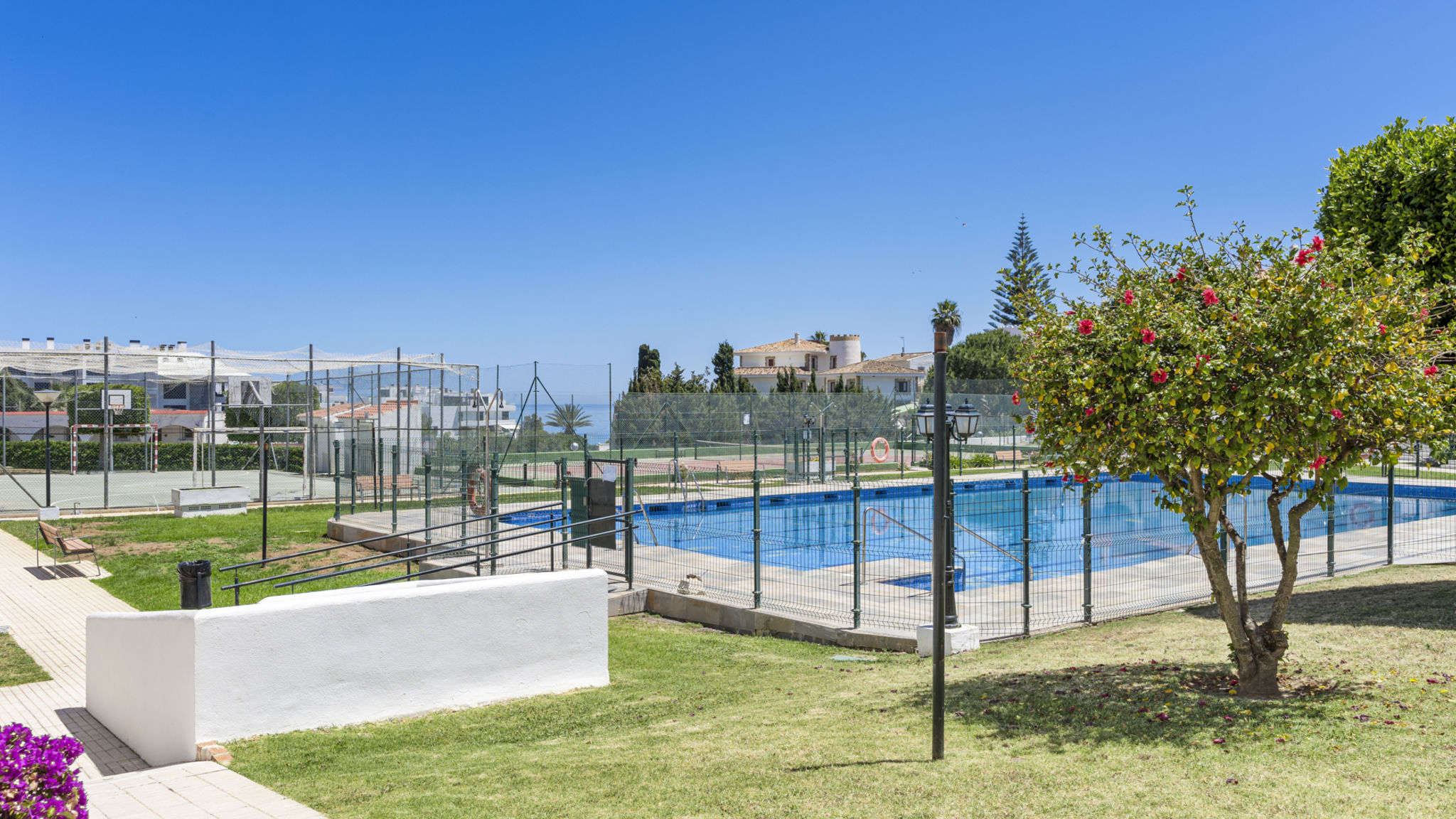 Costarentals Fuengirola Miramar townhouse by Costarentals Ref 62