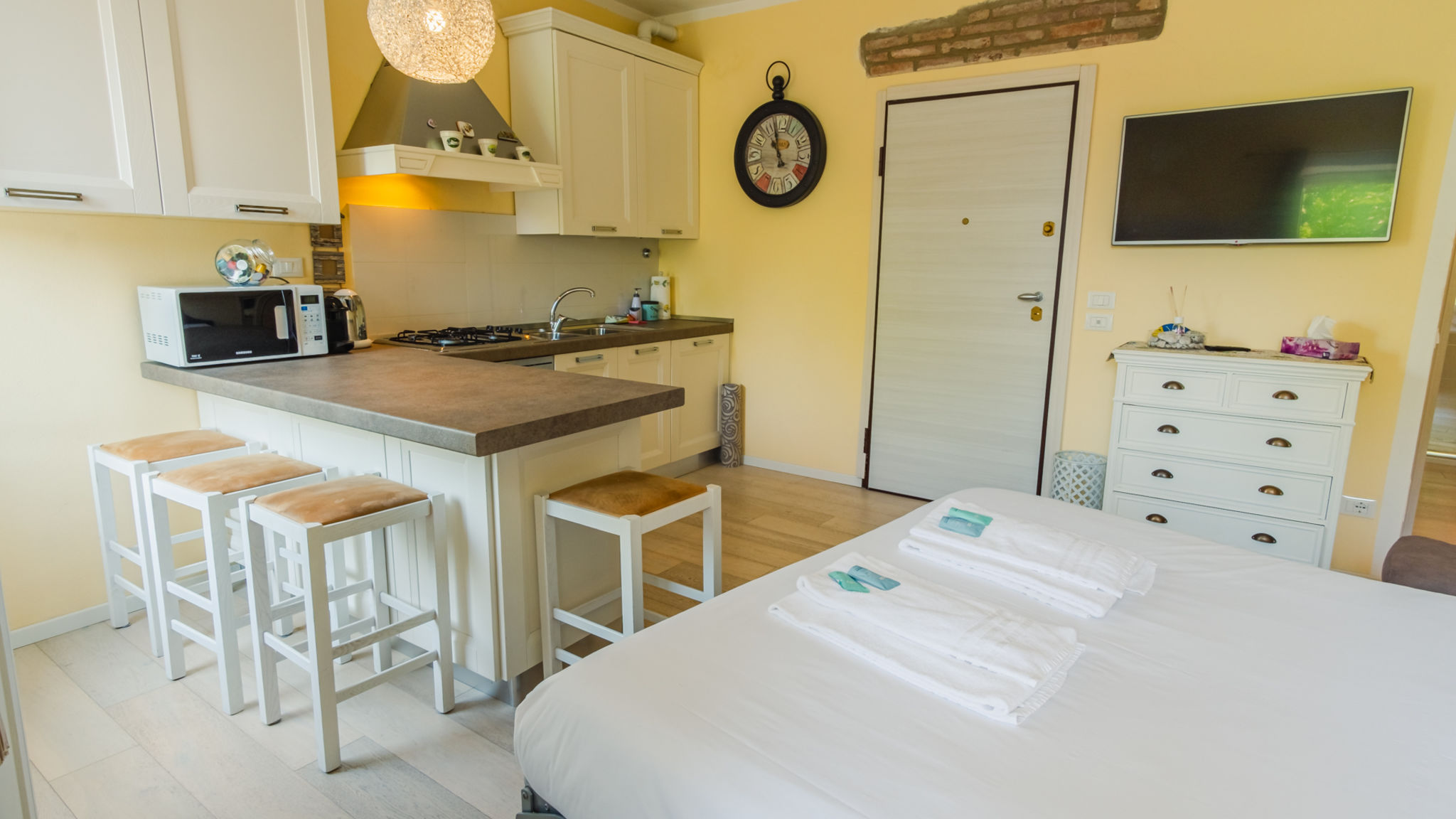 Italianway Desenzano del Garda Da Elisa al Lago