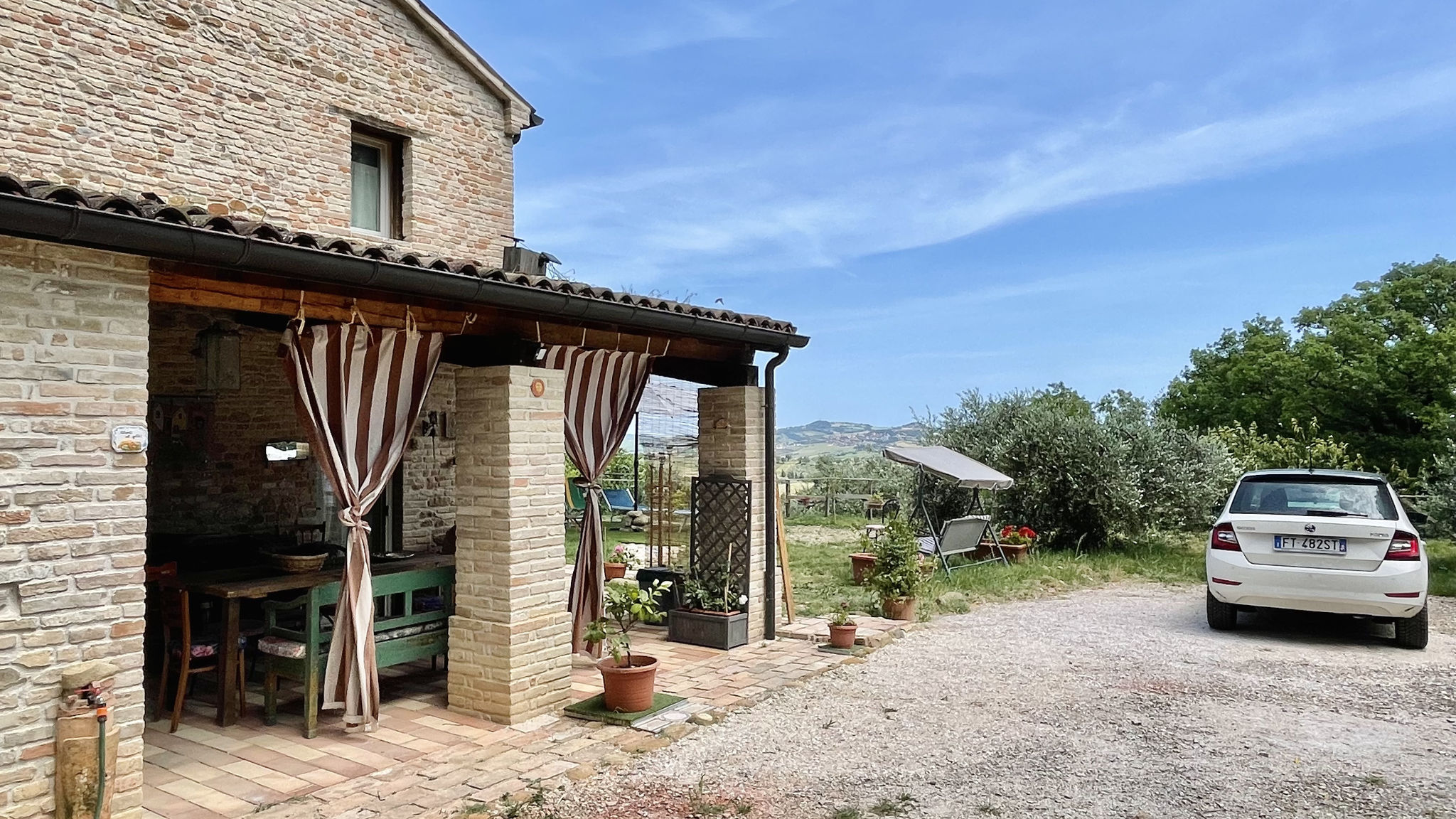 NOMASTAY SRL Saludecio Rustico con Jacuzzi privata, BBQ e 3 camere