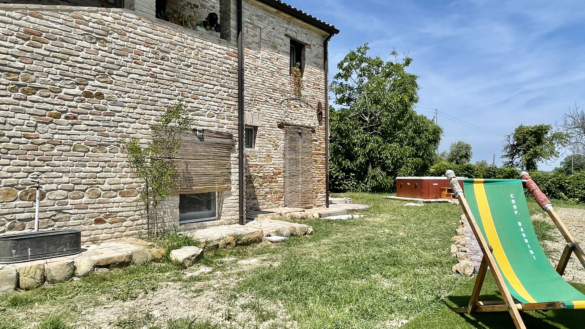 NOMASTAY SRL Saludecio Rustico con Jacuzzi privata, BBQ e 3 camere