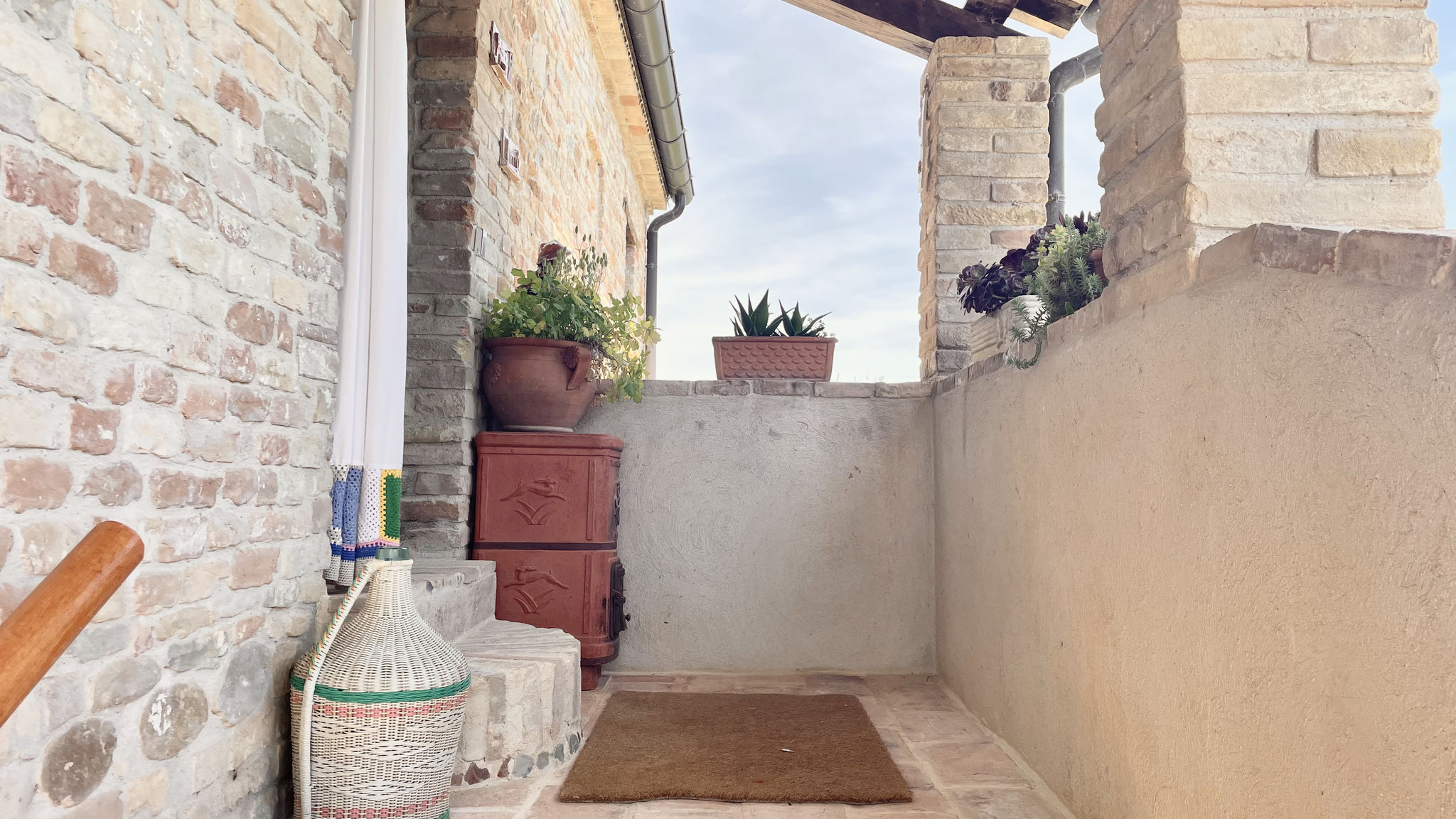 NOMASTAY SRL Saludecio Rustico con Jacuzzi privata, BBQ e 3 camere